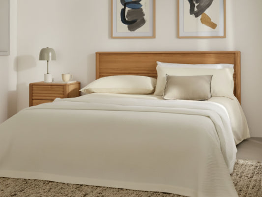 The Mehraab Arisha Bed: Blending Mughal Elegance with Modern Soft Curves