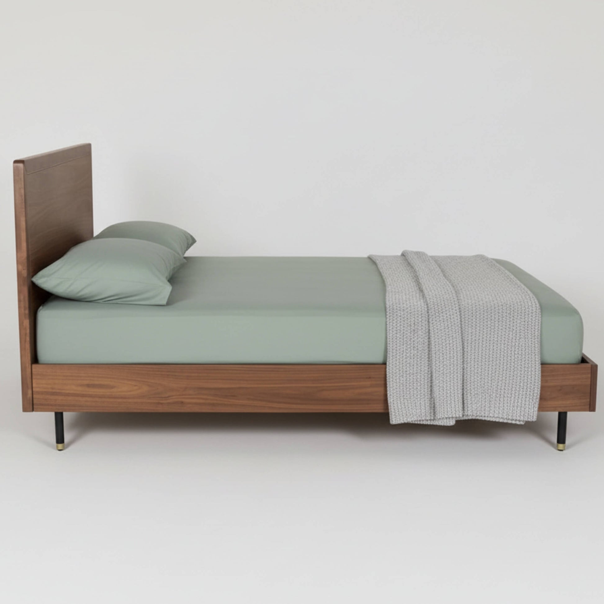 High Quality AR4HandsFurniture Nukta Designer Bed for Pakistan sideview