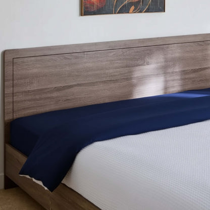 King Size Bed 180x200 cm dimensions for master bedroom